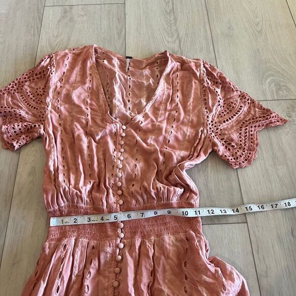 YFB Young Fabulous & Broke Costa Eyelet Tie Dye Pink High-Low Maxi Dress size M - Picture 3 of 8